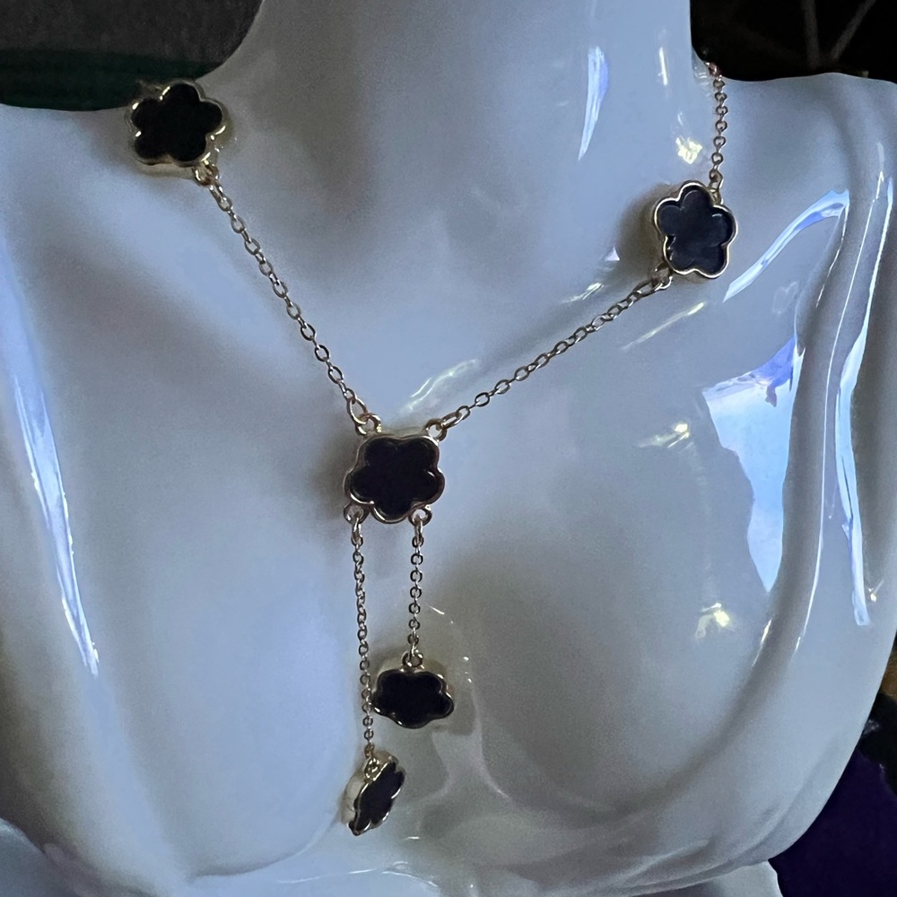 floral necklace‎ in goldstone 18in